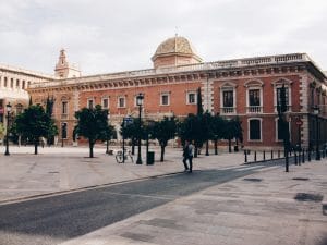 Plaza Patriarca - hidden square in Valencia