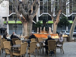 Plaza Rodrigo Botet - leuk verstopt pleintje in Valencia